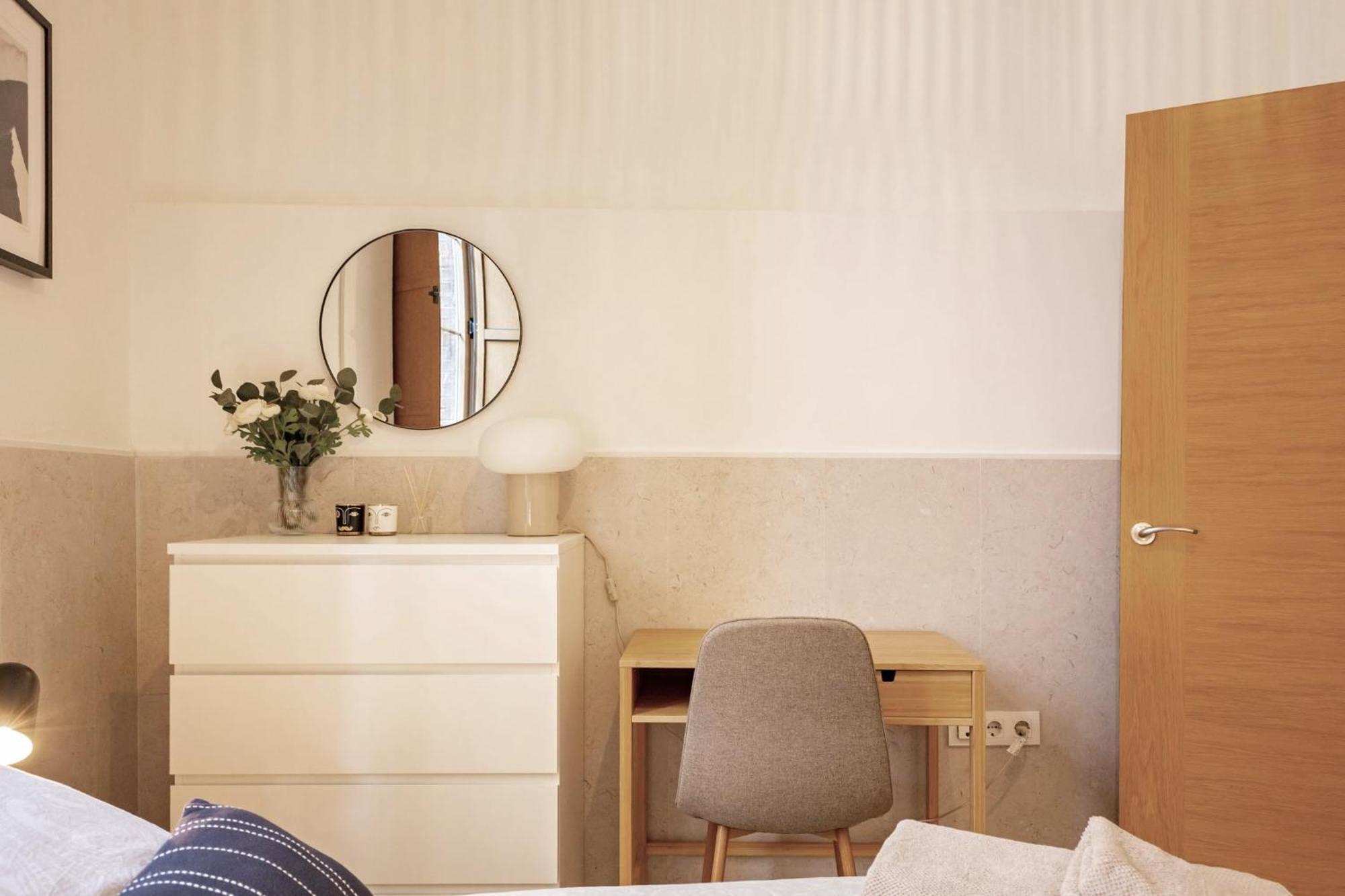 Modern Spacious Of * Seville