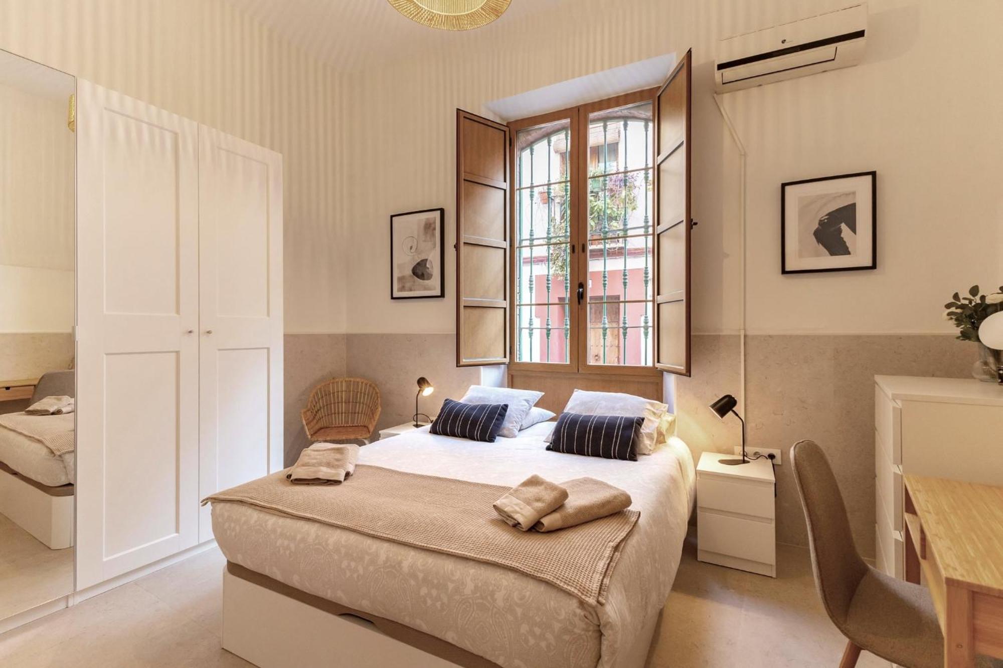 Modern Spacious Of Seville